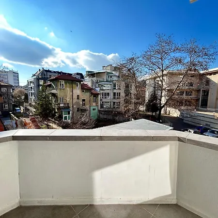 Mod - Opera Apartment Plovdiv