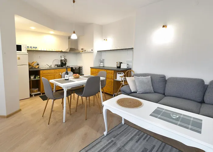 Apartment Mod - Opera *